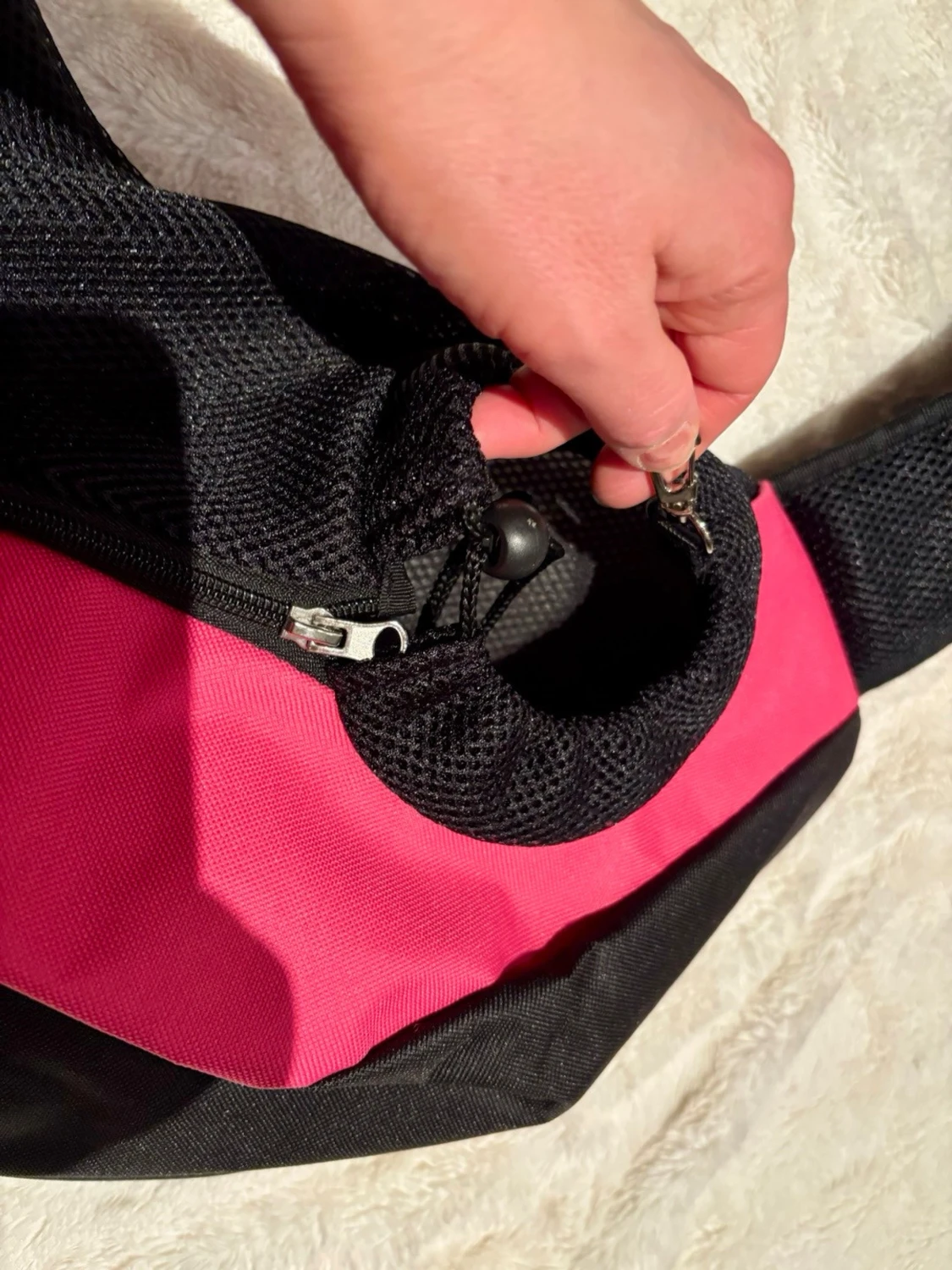 Svart och rosa axelväska för en liten hund eller en katt - 1