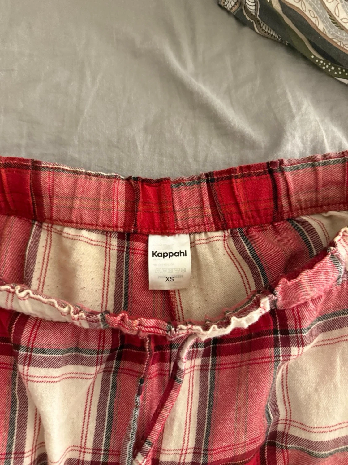 Rödrutiga pyjamasbyxor  - 2