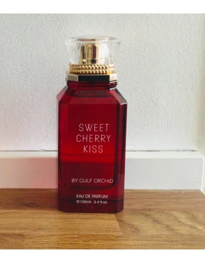 Sweet Cherry Kiss parfym  - Sweet Cherry Kiss från Gulf Orchid  Eau de Parfum 
