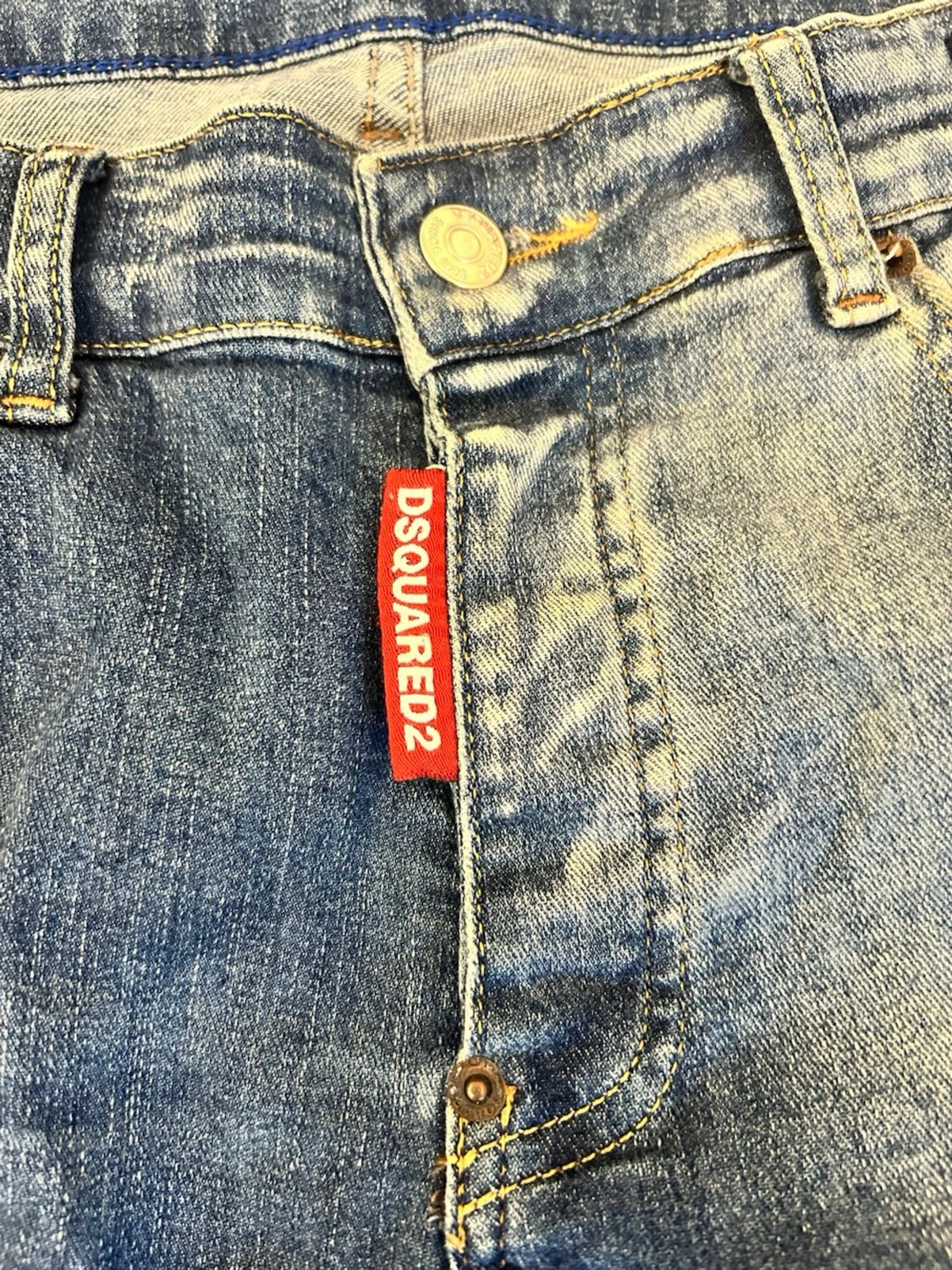 Dsquared2 Shorts  - 1