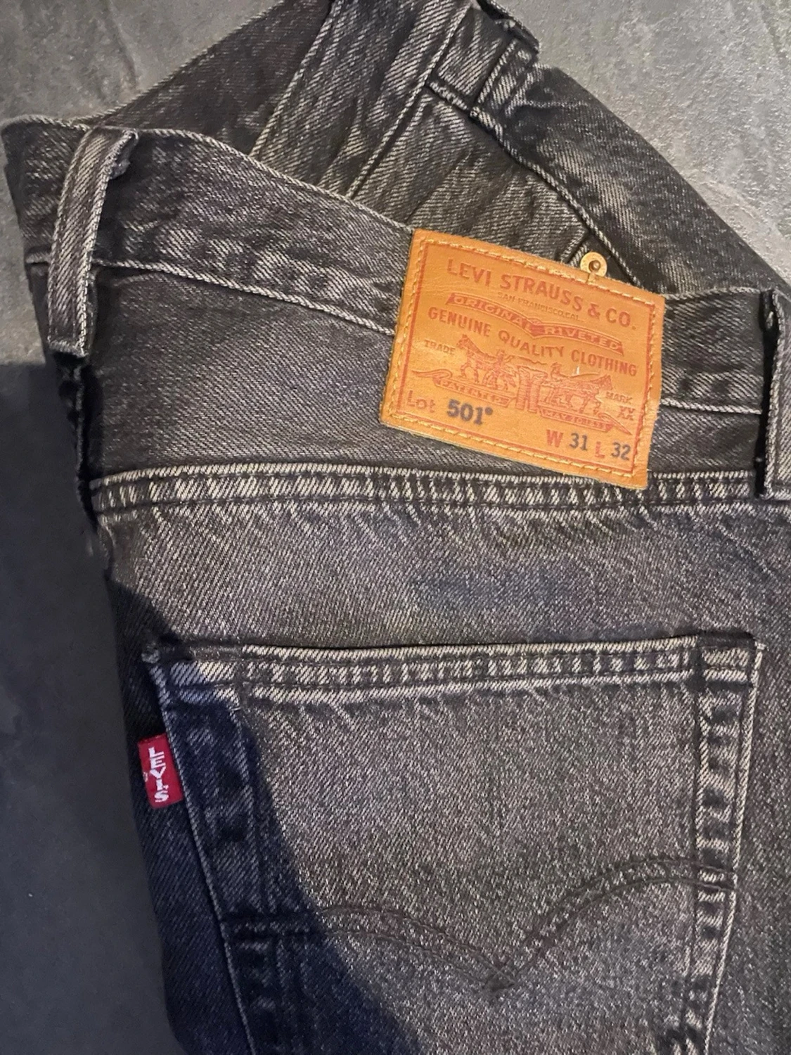 Svarta Levi's Premium raka jeans - 2