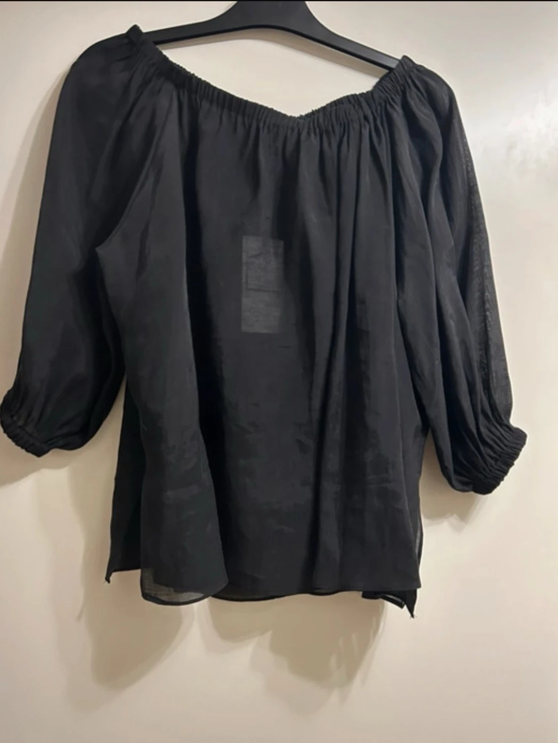 svart blus zara