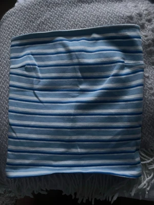 Topp!! - Säljer denna topp från Gina tricot 😇