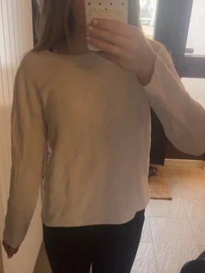 långärmad tröja - Långärmad små stickad tröja 