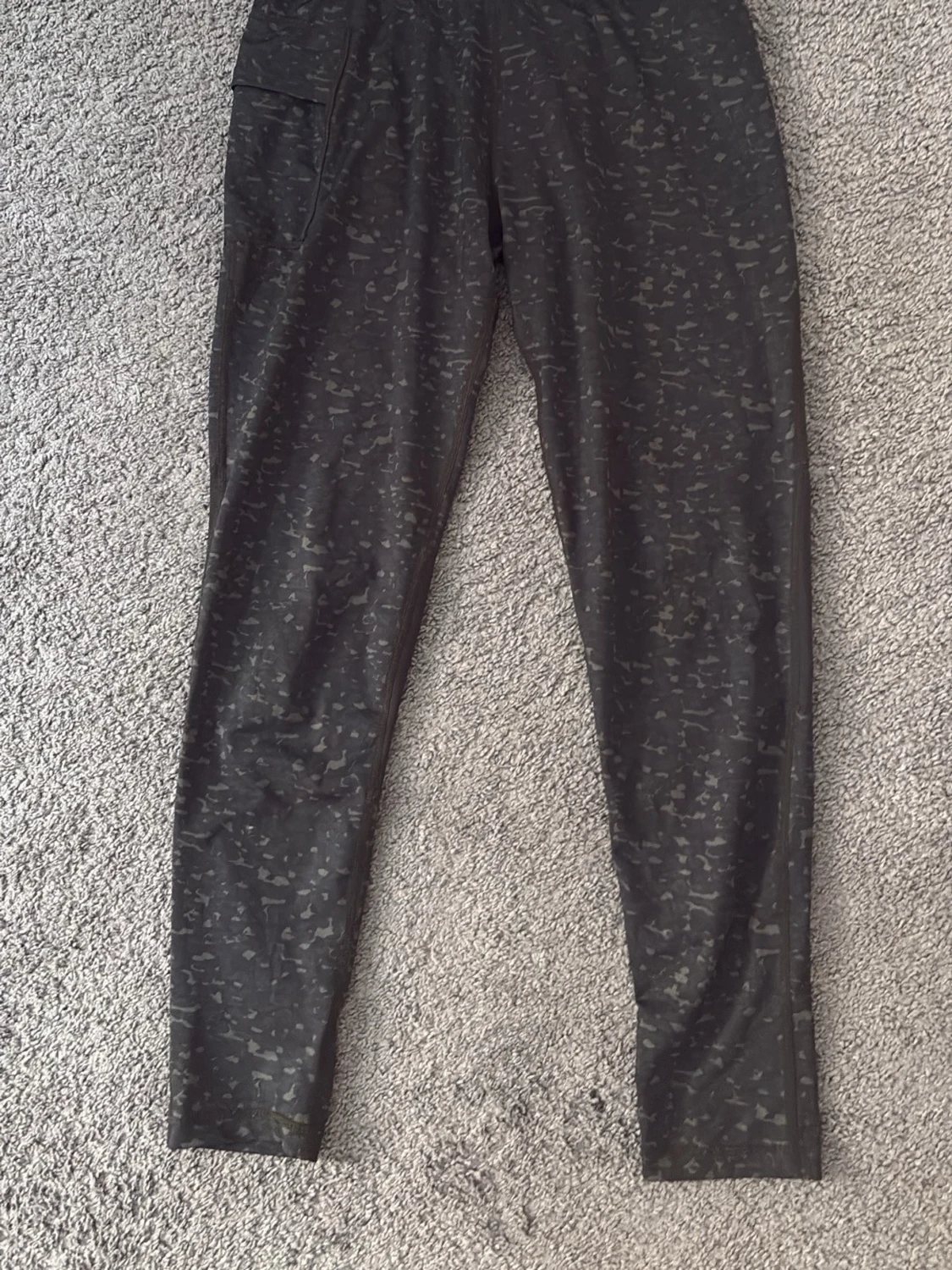 Svarta träningsbyxor från Newbody