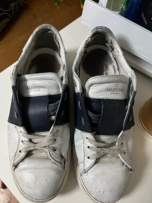 Volontono öpen  - Plick tar ner annonsen om jag skriver det riktiga namnet! Skriv om ni har frågor!