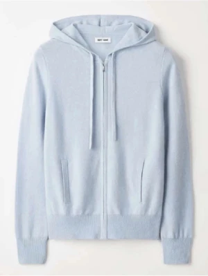 Ljusblå kashmirhoodie från Soft Goat - Ljusblå hoodie i mjuk kashmir från Soft Goat. Andvänd fåtal gånger men säljer pga att det inte kommer till användning 