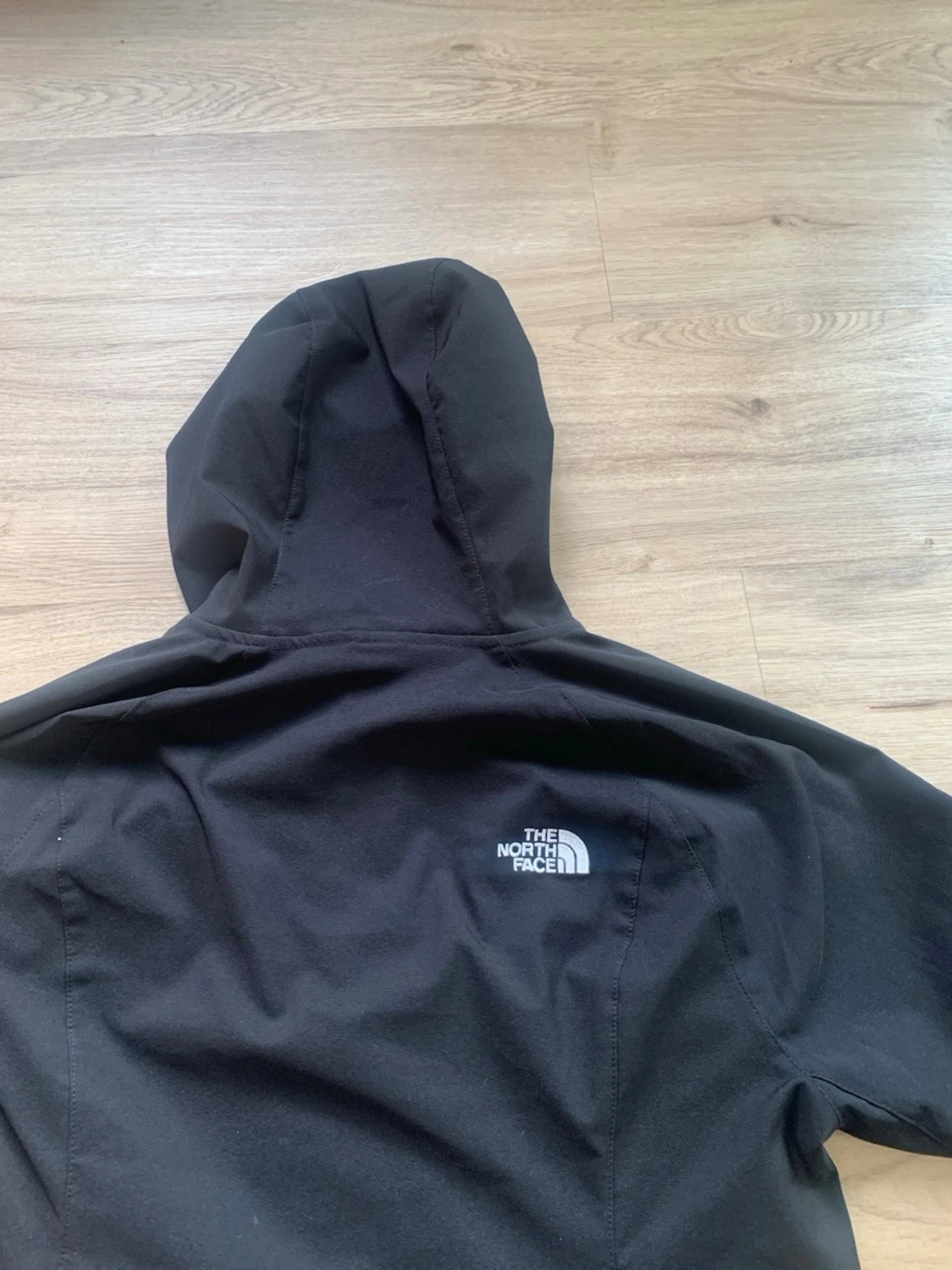 North Face Windbreaker - 2