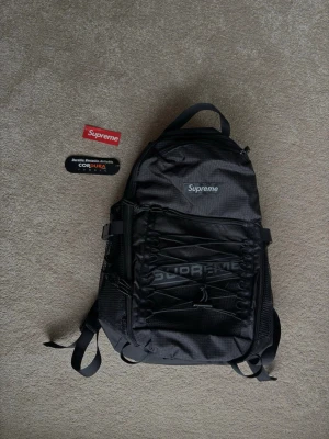 Supreme back bag - Supreme back bag. Perfect quality.