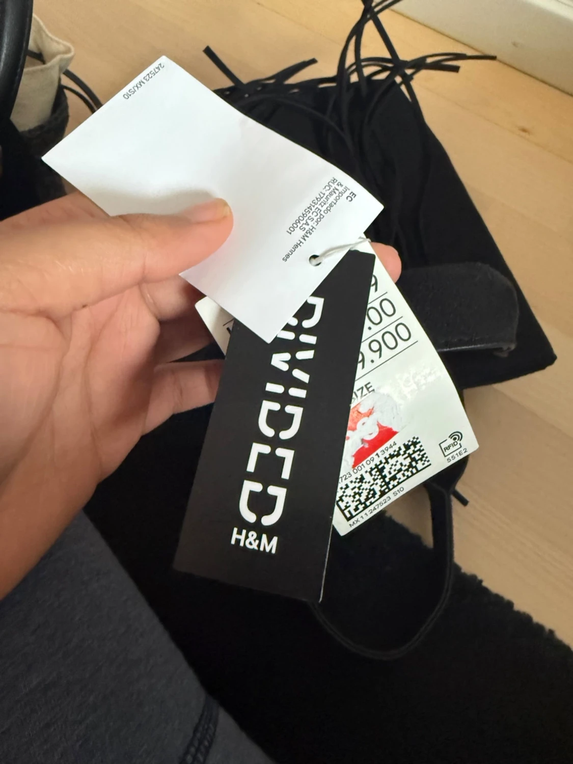 Svart handväska med fransar H&M Divided - 1