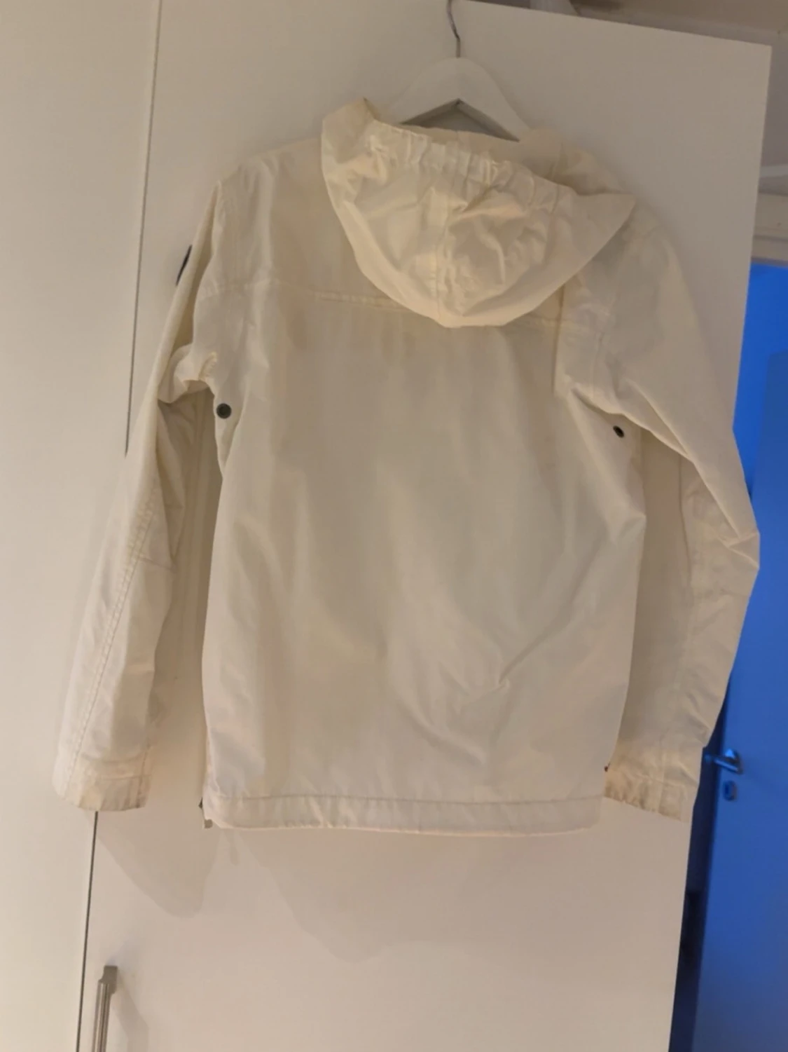 Vit vindjacka från Napapijri - 1