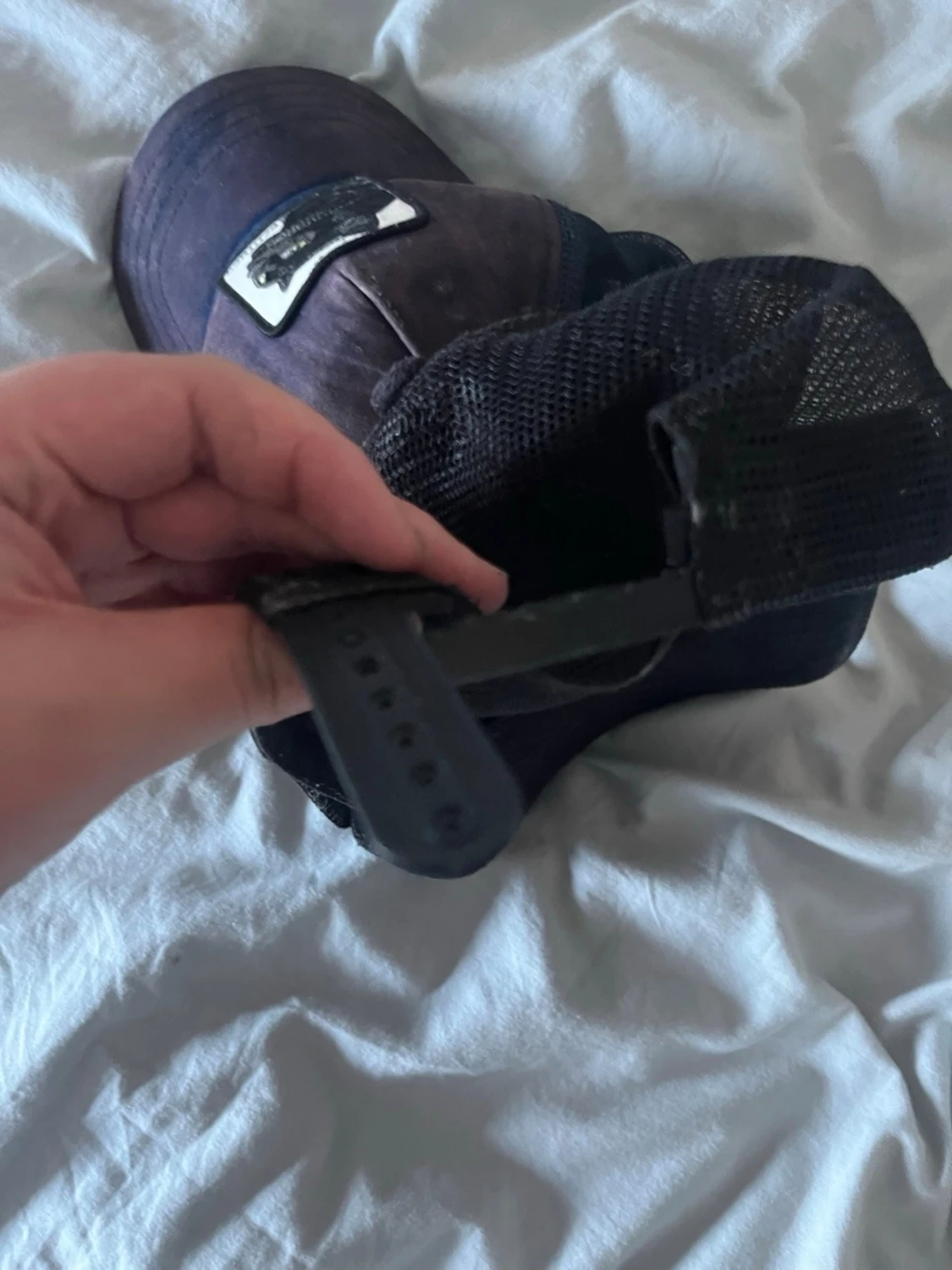 Vinröd truckerkeps med tryck - 6