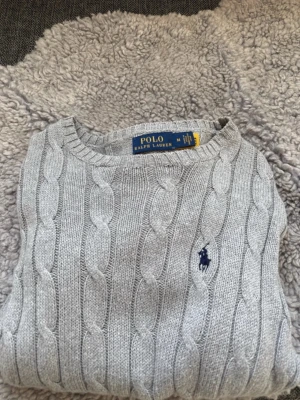 Ralph Lauren tröja - Fin stickad tröja från Ralph lauren