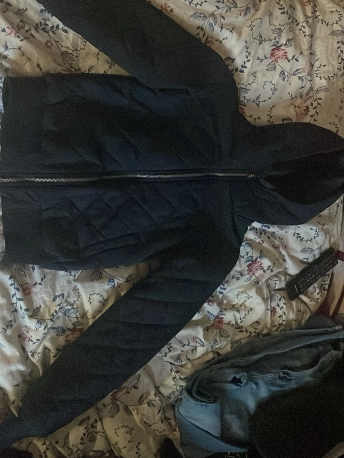 Svart pufferjacka från Sally & Circle