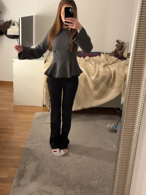 Tröja från Gina  - Tröja från Gina helt oanvänd 