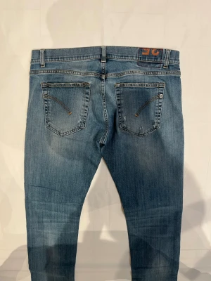 Dondup jeans  - Skick: 9/10 | modell: Ritchie. Skriv gärna vid frågor 😊