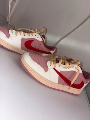 Jordan 1 x Travis Scott Sail Tropical Pink Size 42 / 26,5cm without box❌📦 - Brand New Jordan 1 x Travis Scott Size 42 with 3 pair of laces without box ❌📦