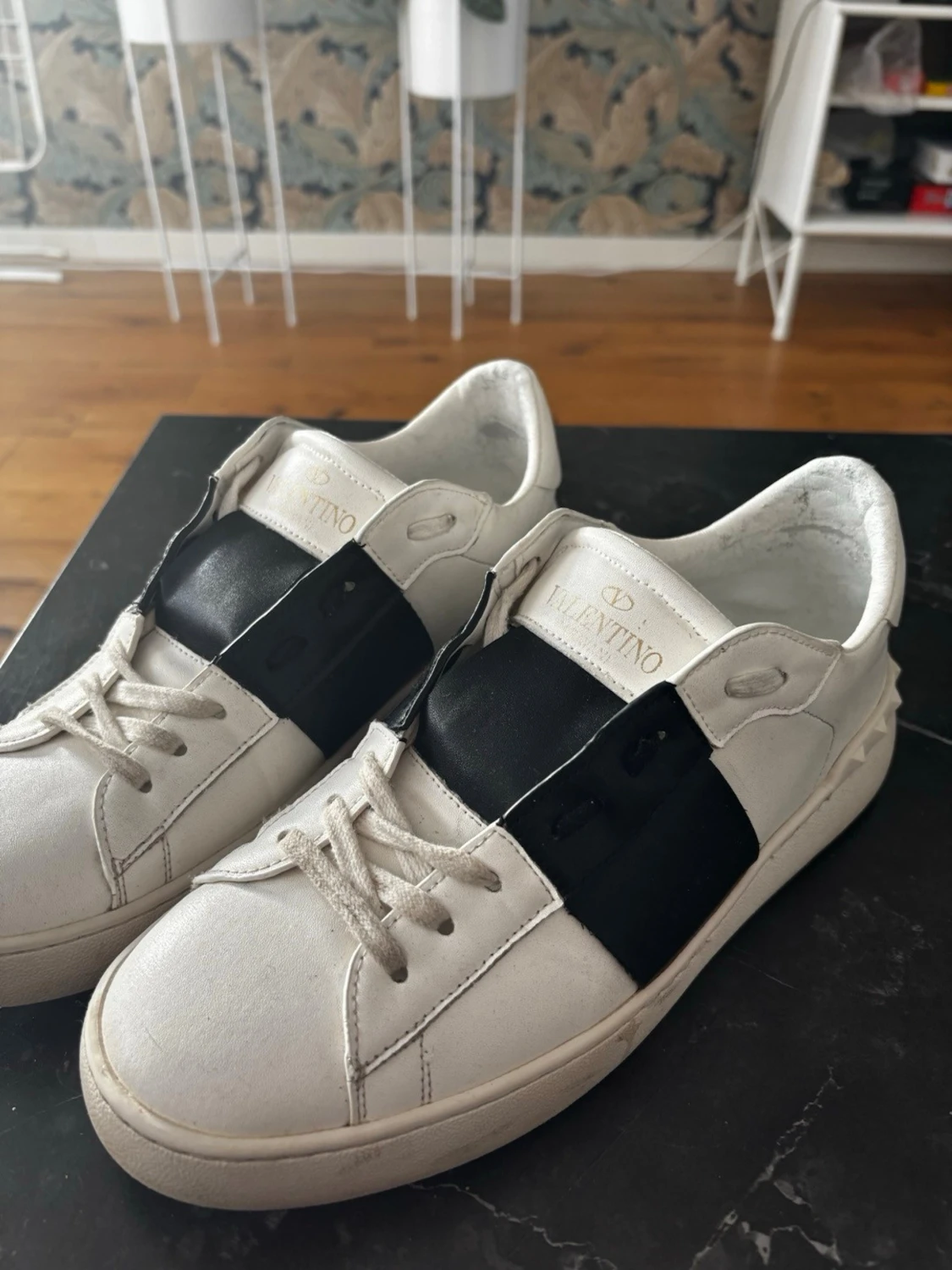 Valentino open svart  - 1