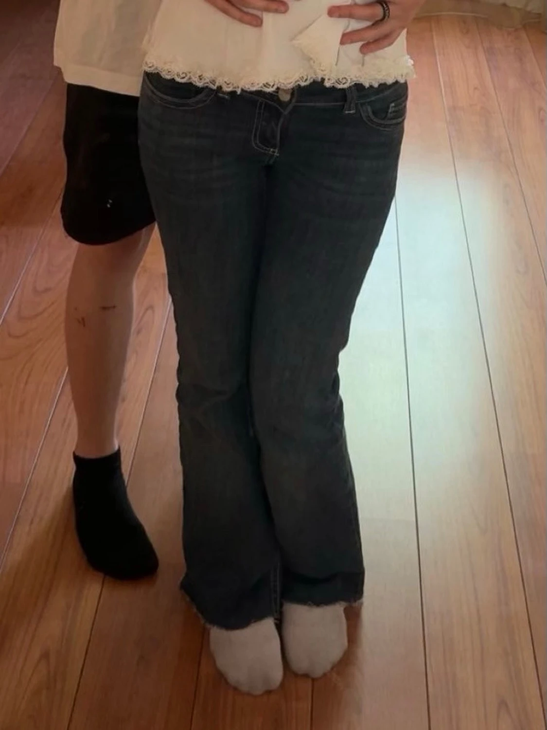 Mörkblå bootcut jeans