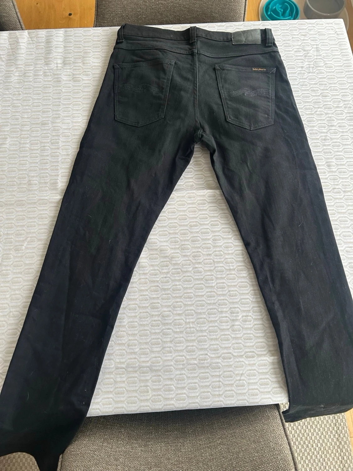 Svarta jeans från Nudie Jeans lean dean  - 3