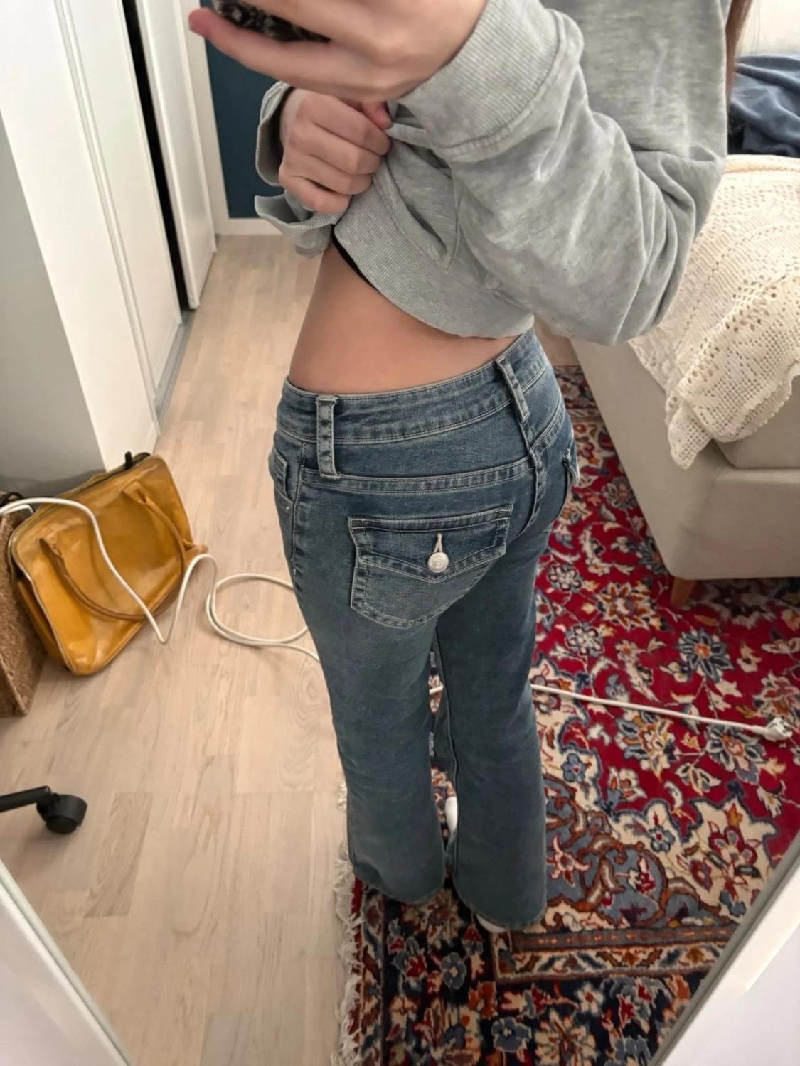Blå flare low jeans  - 3