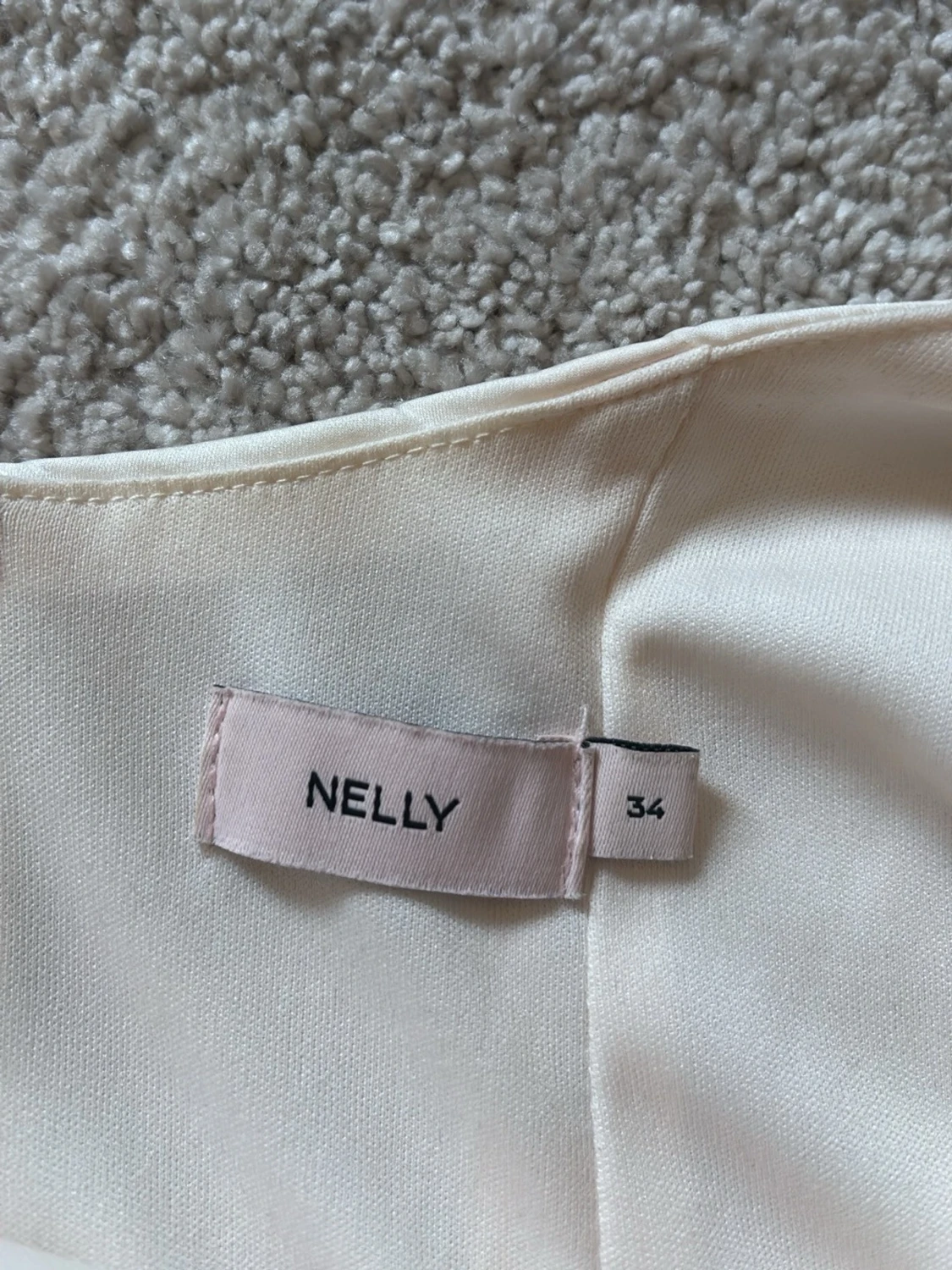 Vit/beige långklänning  - 2