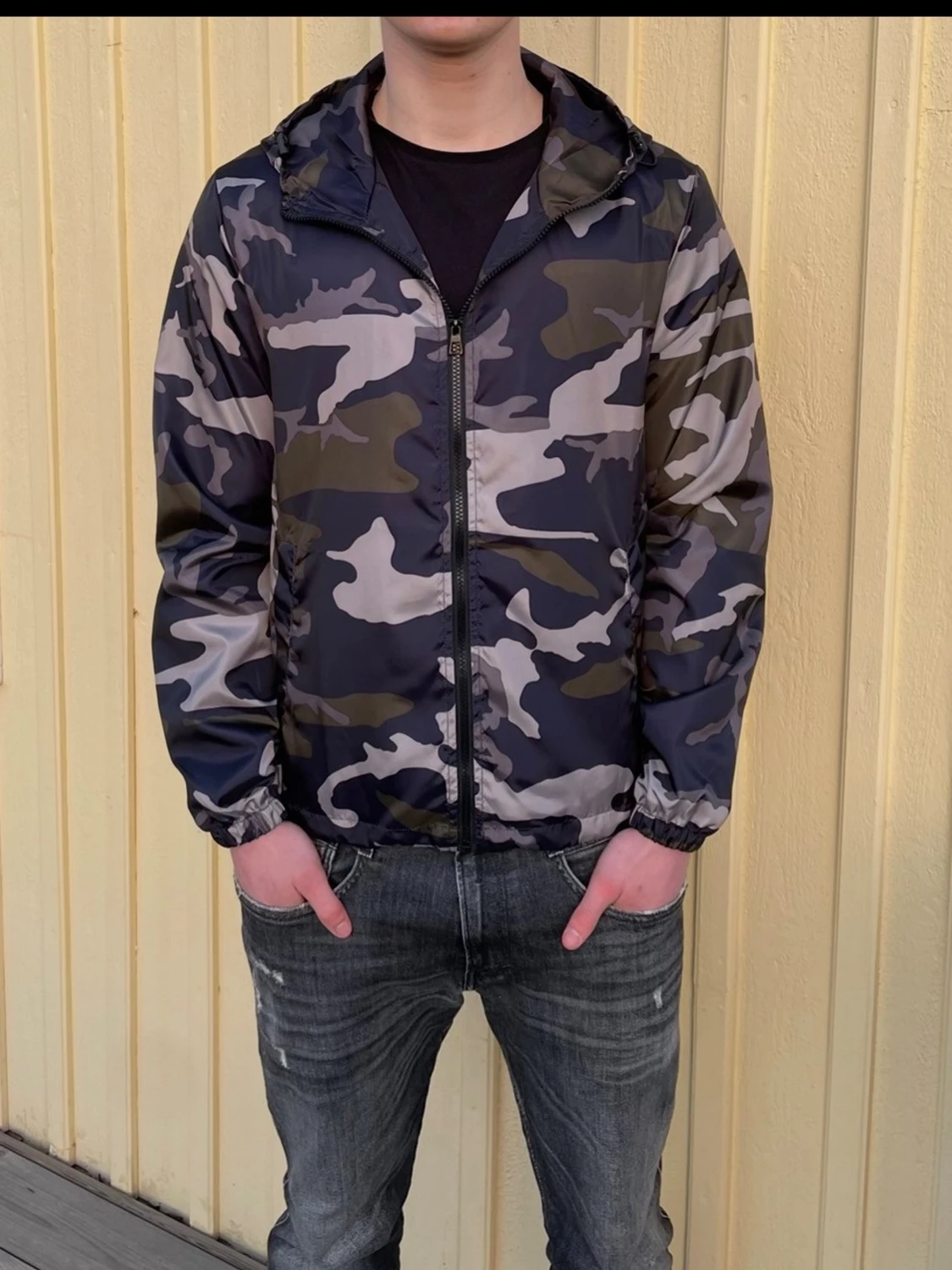 Camo windbreaker 