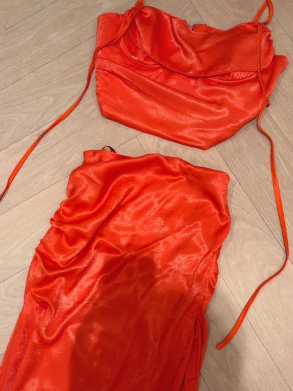 Orange set med slits - 3