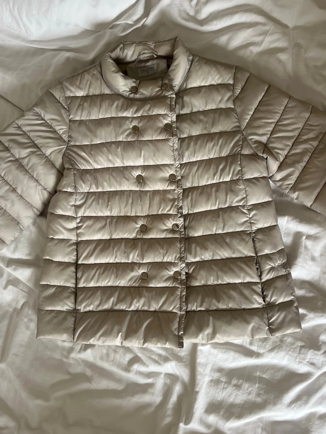 Beige herno liknande jacka - 1