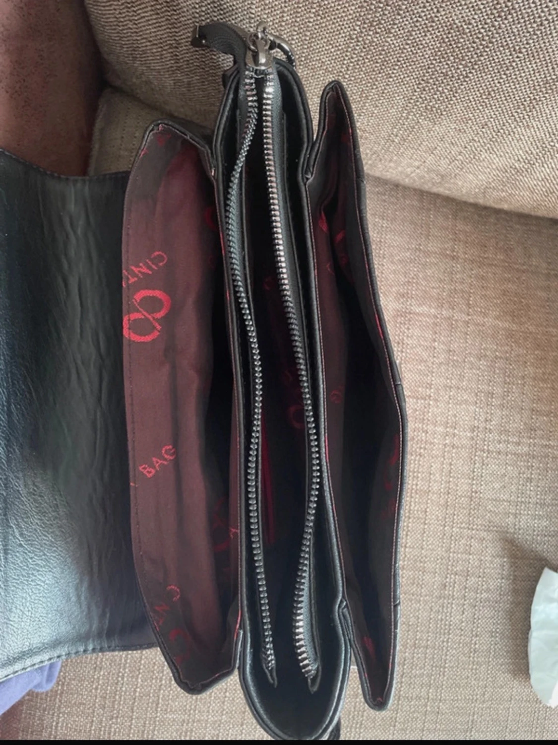 Svart Handväska - 2