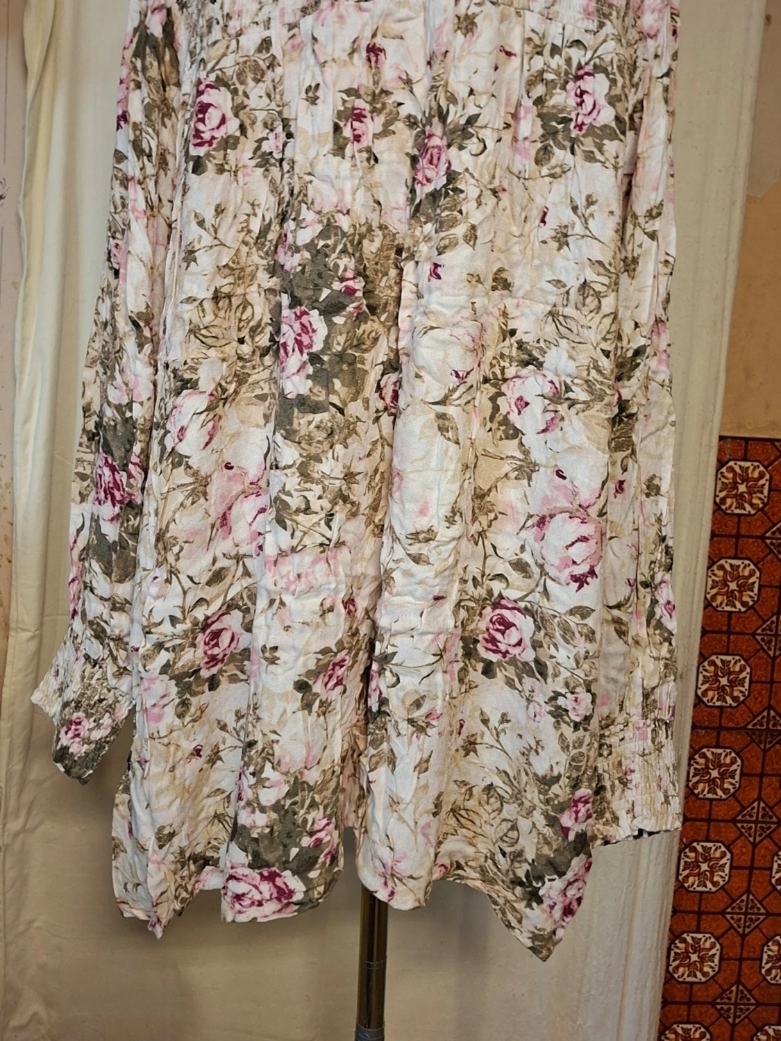 Blommig blusaktig från Cellbes - 1