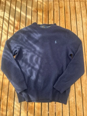 Mörkblå stickad tröja Polo Ralph Lauren - Ralph lauren tröja  merinoull 