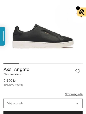 Svarta Axel Arigato Dice sneakers - Svarta Axel Arigato Dice sneakers storlek 39. Bra skick 