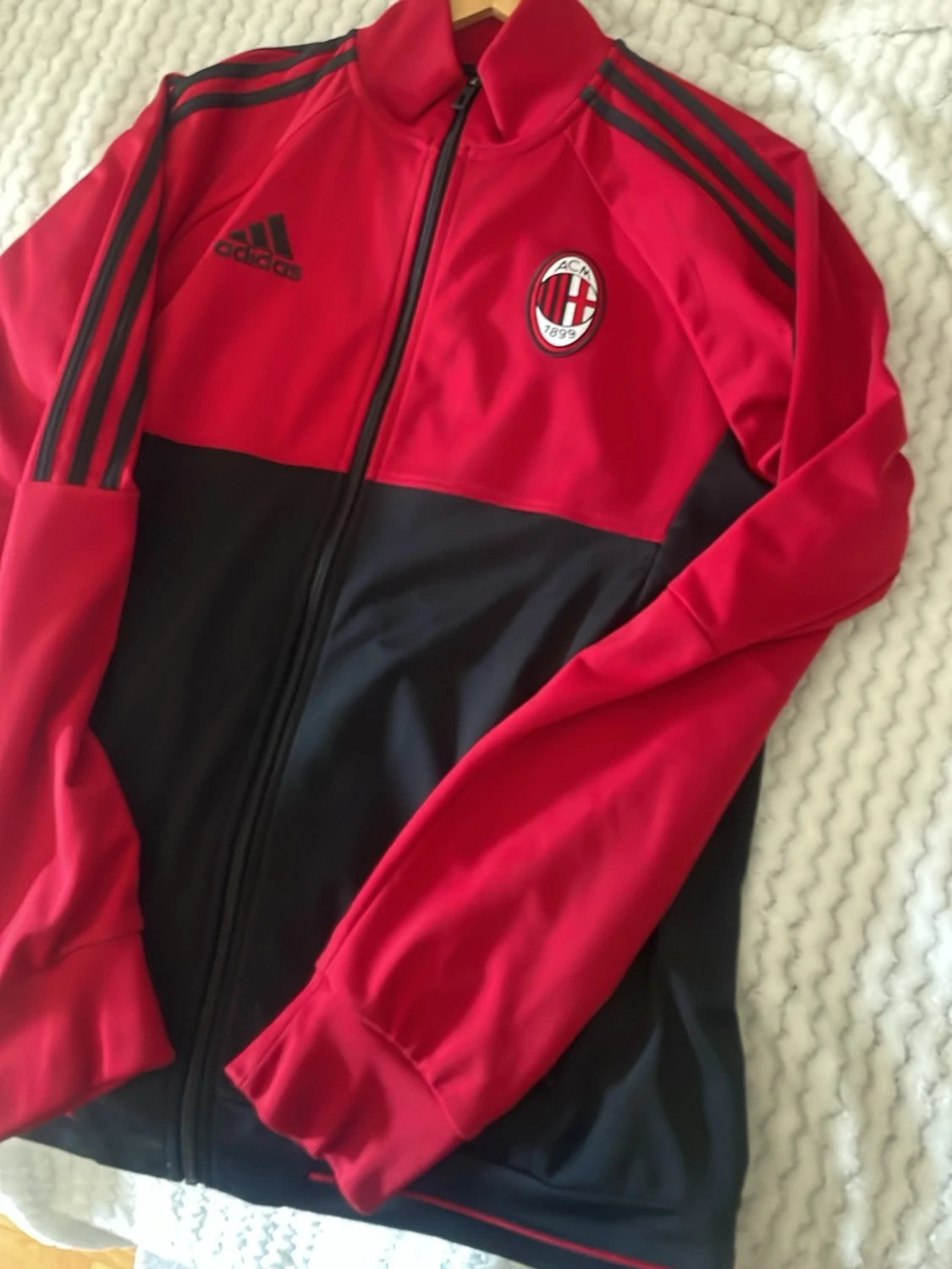 AC Milan träningsjacka från Adidas - 2