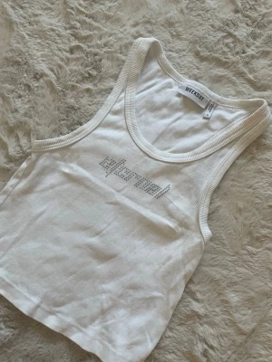 Linne Weekday - Tank topp/ linne från Weekday!