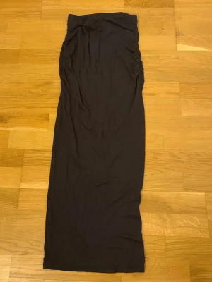 Kjol - Kjol från Gina tricot