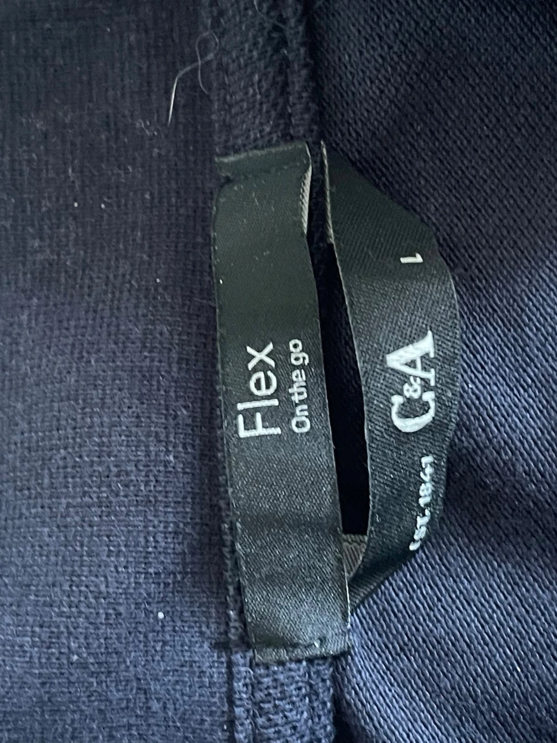 Svart halfzip tröja från C&A - 1