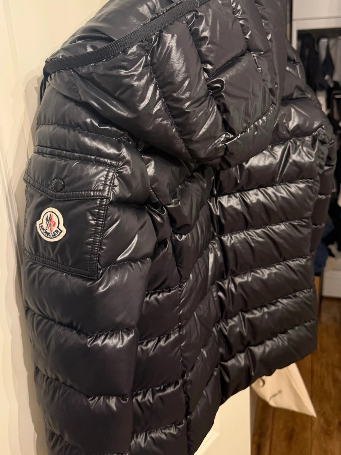 Svart dunjacka från Moncler - 4
