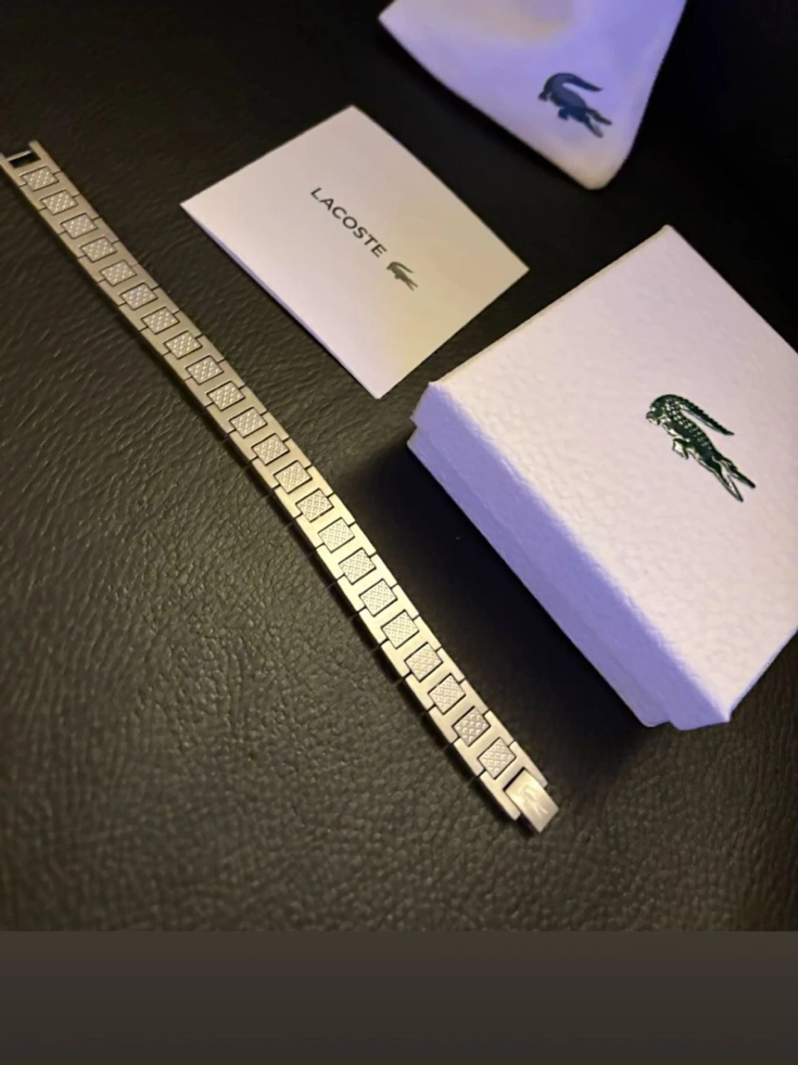 Silverfärgat armband från Lacoste - 2