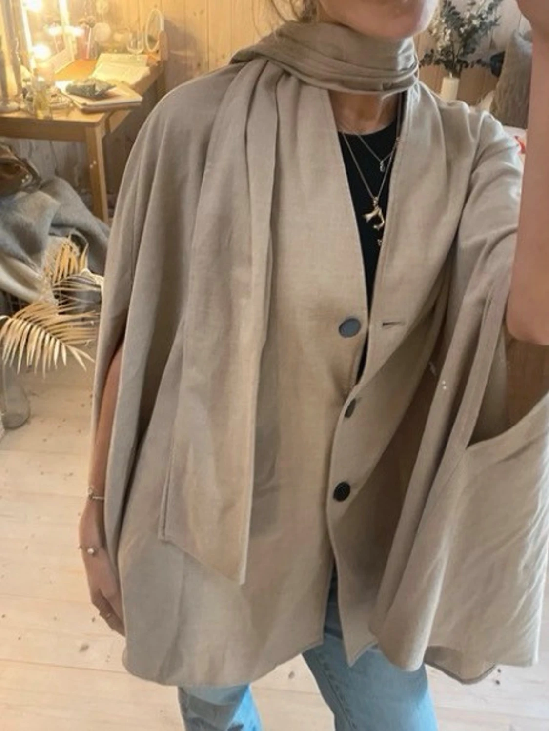 Cape / poncho med scarf