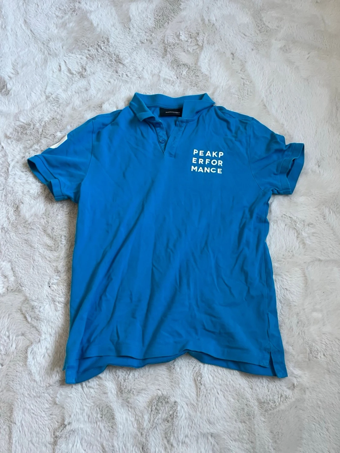 Blå Peak Performance t-shirt