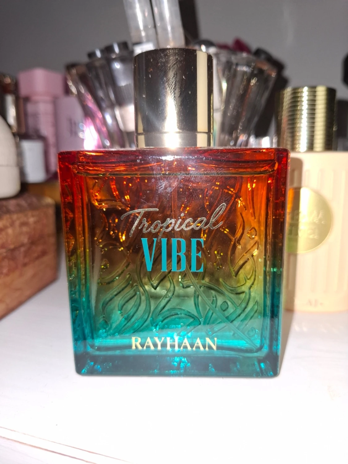 Tropical Vibe parfym från Rayhaan
