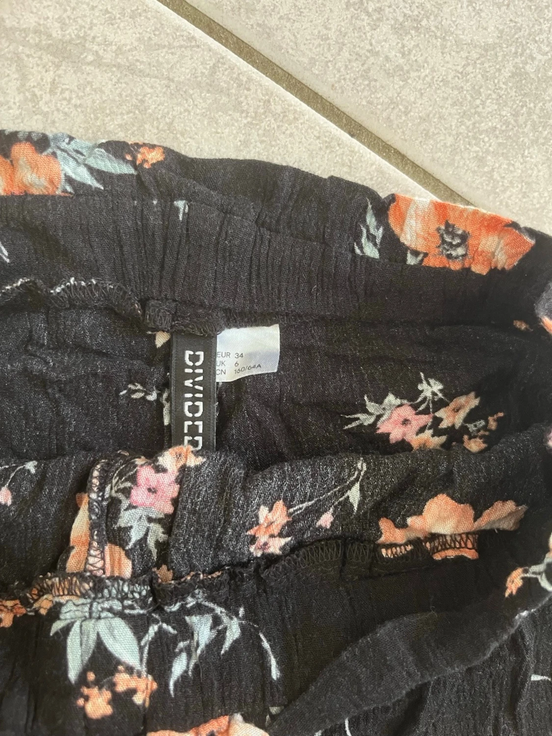Blommiga shorts  - 1