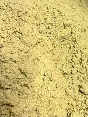 Sidr pulver - Naturlig sidr pulver, 200 gram.   Naturligt schampo: Sidr fungerar som ett växtbaserat rengöringsmedel som tvättar håret rent, mjukt och glansigt.  Hårvård: Det ger volym, stärker tunt hår och kan hjälpa mot mjäll, klåda och håravfall.  Hudvård: Det antiinflammatoriska pulvret kan användas som ansiktsmask för att rengöra porer, reducera rodnad och behandla akne.  Applicering: Blanda pulvret med hett vatten till en pasta (likt yoghurtskonsistens). Applicera i hårbotten/hår