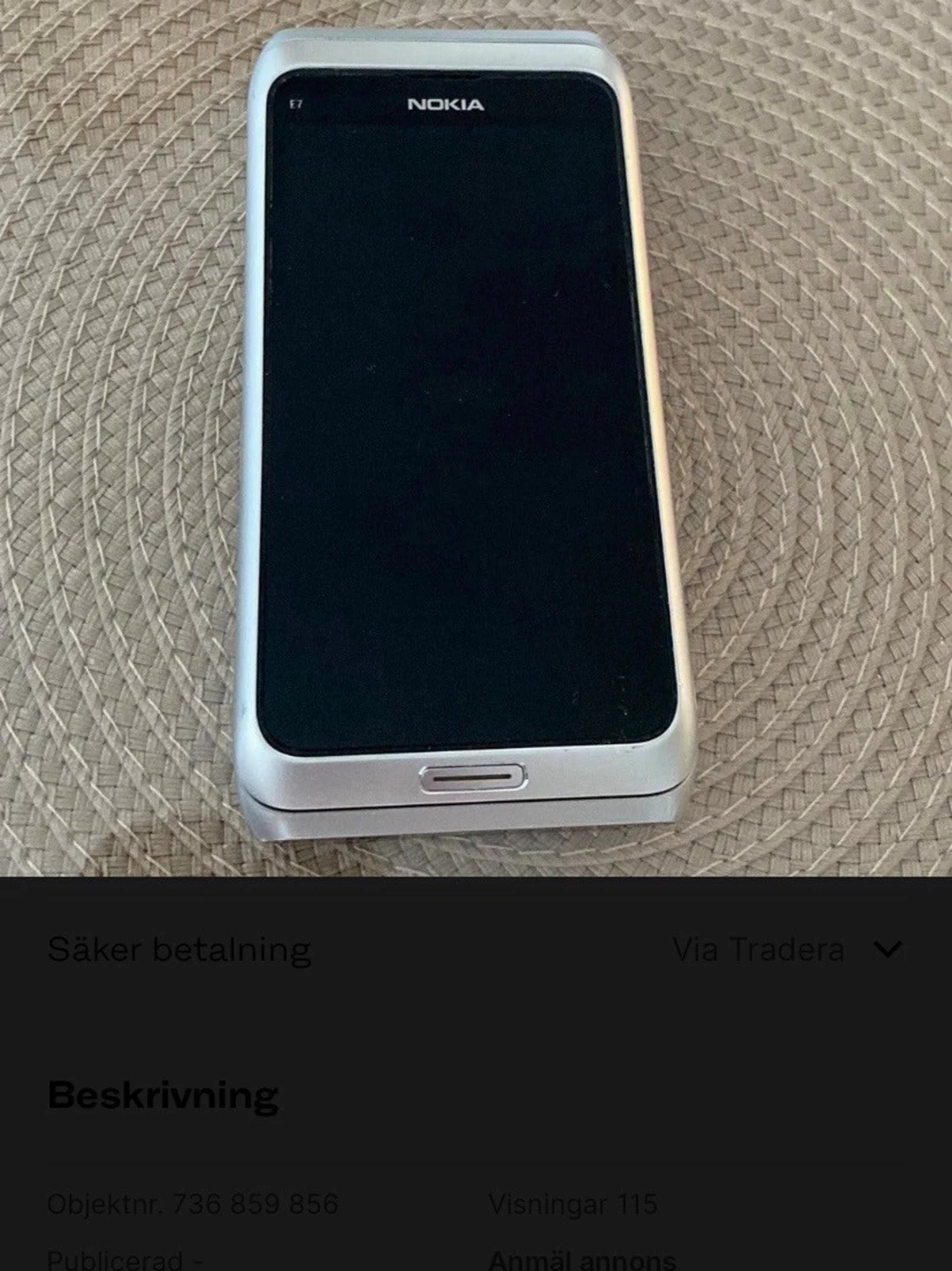 Nokia E7 silver med QWERTY-tangentbord
