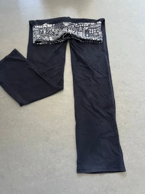 Hollister - Yoga pants🖤