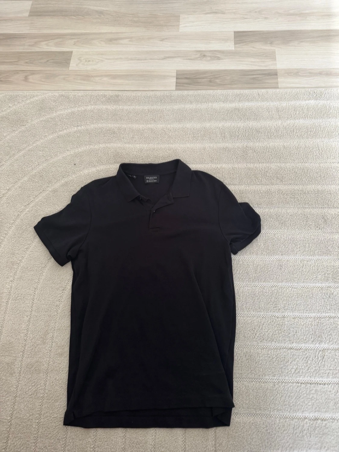 Svart pikétröja från Selected Homme