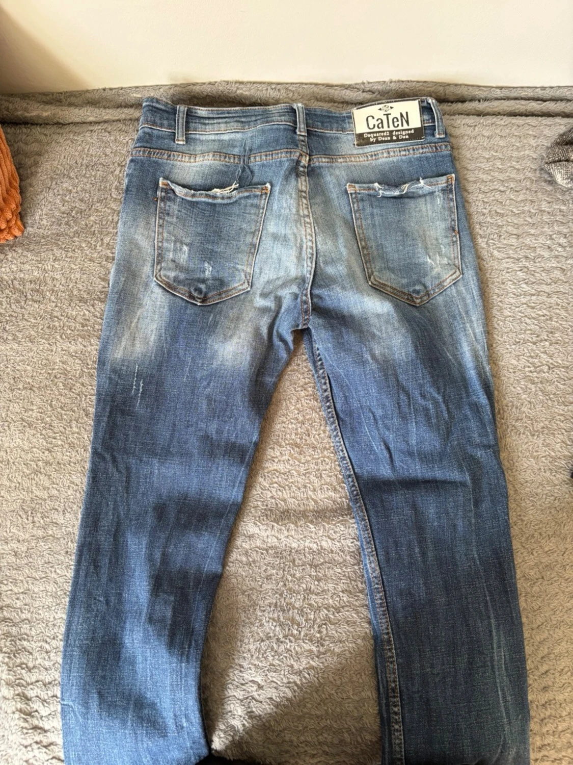 Distressed jeans från Dsquared2 - 1