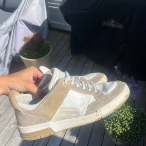 Jacob Cohen sneakers - Unika Cohen’s för endast 1800, skick: väldigt bra, storlek 45