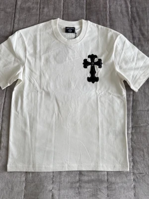 Chrome Hearts T-Shirt  - Chrome Hearts T-Shirt with the leather crosses, brand new with tags 